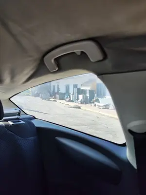Foto de ASIDERO TECHO TRASERO IZQUIERDO CITROEN C4 COUPE 1.4 16V (88 CV / 65 KW)