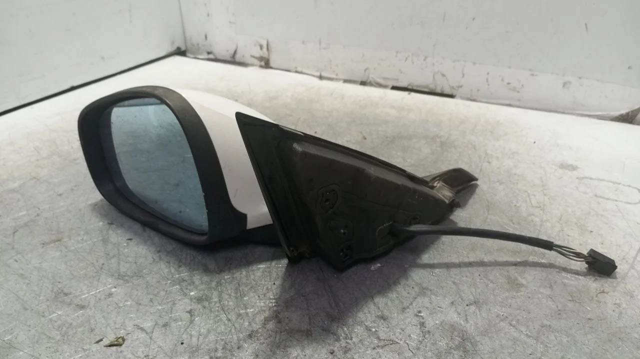 Foto de RETROVISOR IZQUIERDO ALFA ROMEO GIULIETTA (191) 1.6 JTDM CAT (105 CV / 77 KW) referencia 205065
