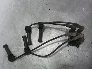 Foto de BOBINA ENCENDIDO FORD FOCUS BERLINA (CAK) 1.6 16V CAT (101 CV / 74 KW) referencia DMB805