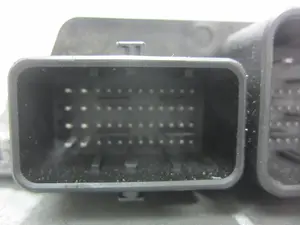 Foto de CENTRALITA MOTOR UCE CITROEN C4 PICASSO 1.6 HDi FAP (112 CV / 82 KW) referencia 9800268980 foto 5