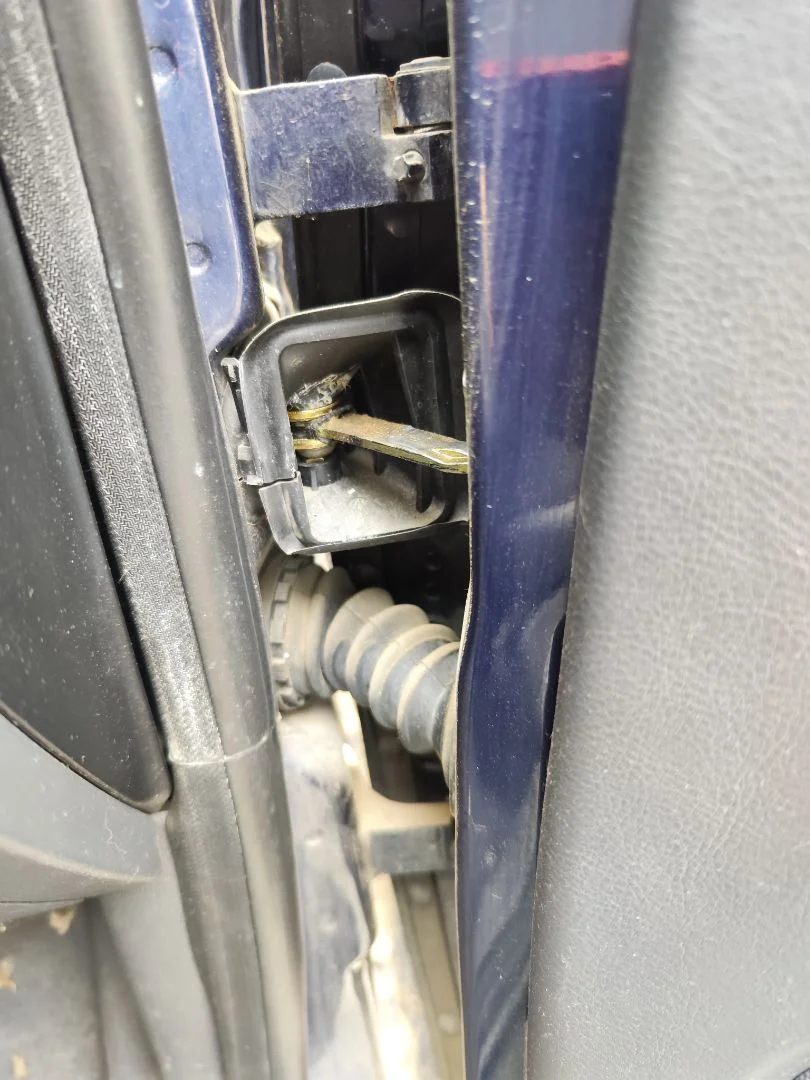 Foto de RETENEDOR PUERTA VOLKSWAGEN SHARAN (7M6/7M9) 1.9 TDI (116 CV / 85 KW)