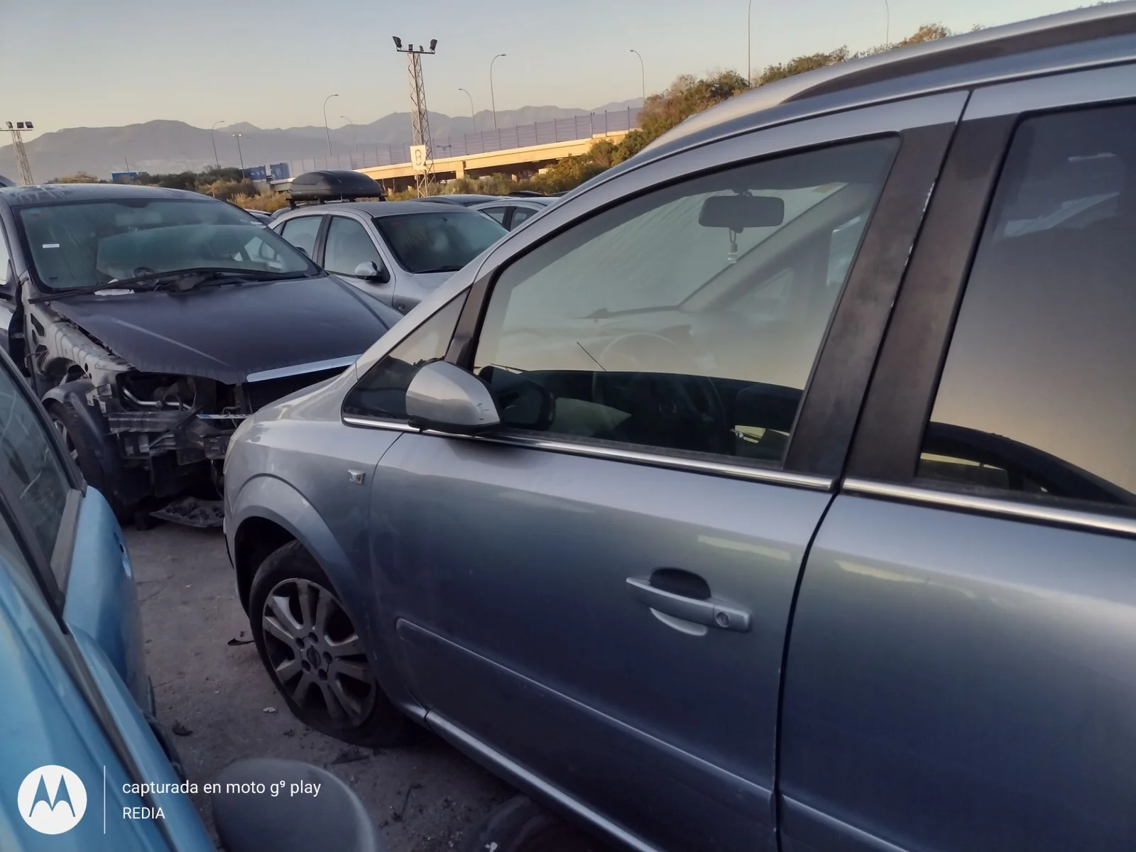 Foto de RETROVISOR IZQUIERDO OPEL ZAFIRA B 1.9 16V CDTI CAT (Z 19 DTH / LRD) (150 CV / 110 KW)