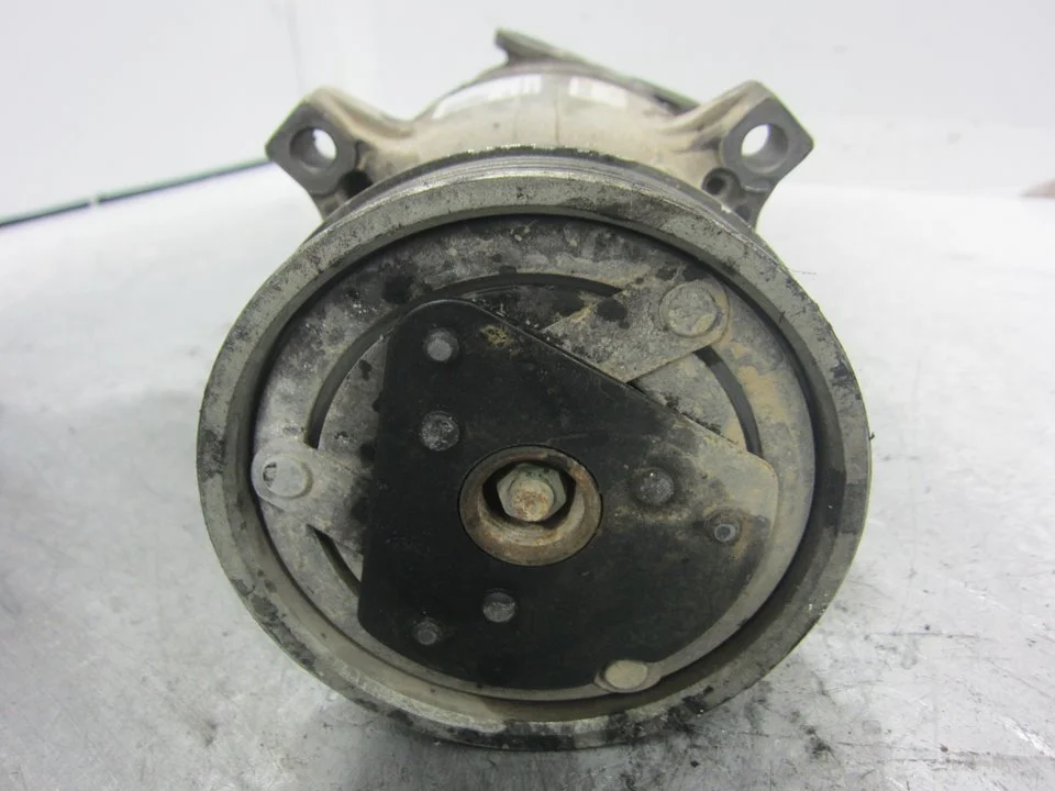 Foto de COMPRESOR AIRE ACONDICIONADO OPEL CORSA B referencia 1135025