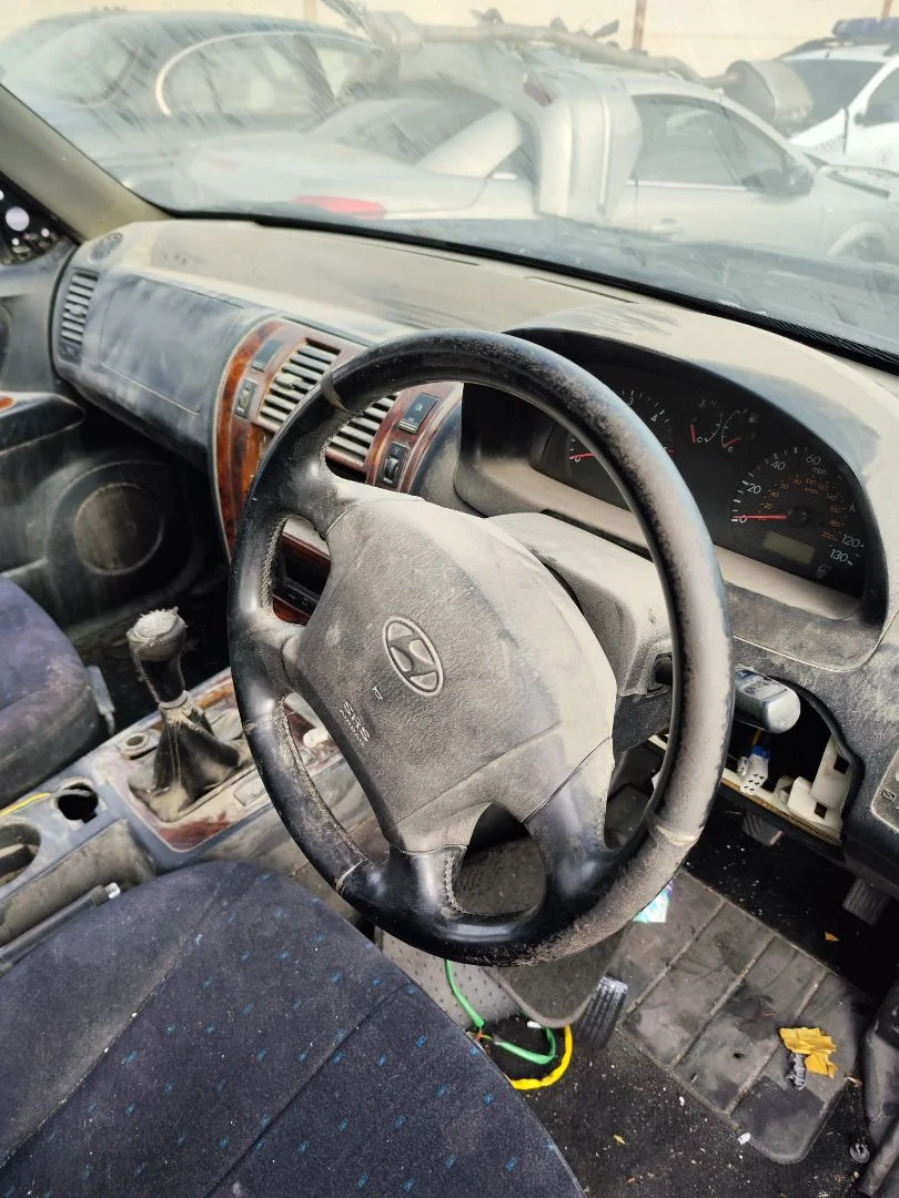 Foto de VOLANTE HYUNDAI TERRACAN (HP) 2.9 CRDi CAT (150 CV / 110 KW)