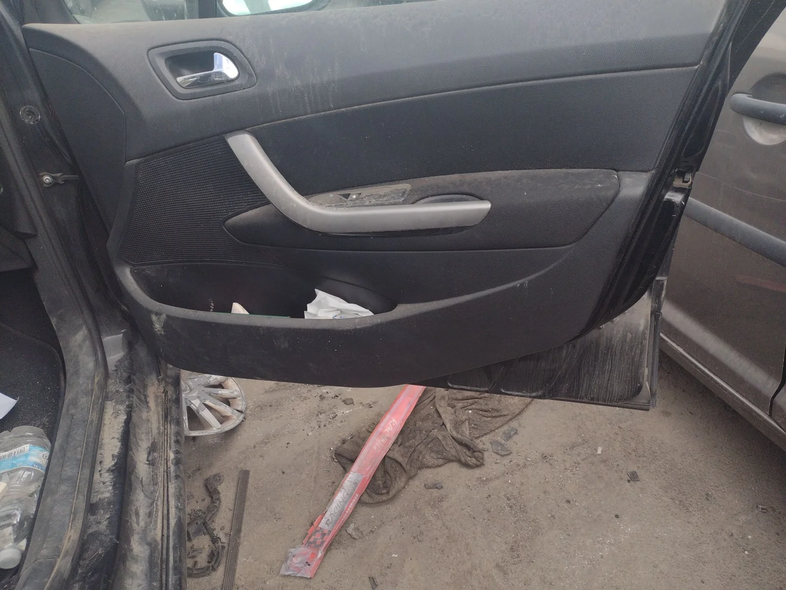 Foto de ELEVALUNAS DELANTERO DERECHO PEUGEOT 308 1.6 16V HDi (90 CV / 66 KW)