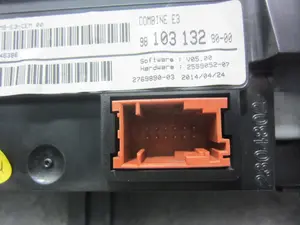 Foto de CUADRO INSTRUMENTOS CITROEN C4 CACTUS 1.2 12V VTi (82 CV / 60 KW) referencia 981031328000 foto 2
