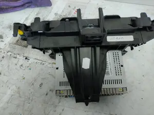 Foto de SISTEMA AUDIO / RADIO CD OPEL CORSA E 1.4 (90 CV / 66 KW) referencia 42554704 foto 2