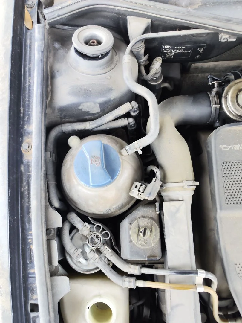 Foto de DEPOSITO EXPANSION AUDI A3 (8L) 1.9 TDI (110 CV / 81 KW) referencia 1J0121403B