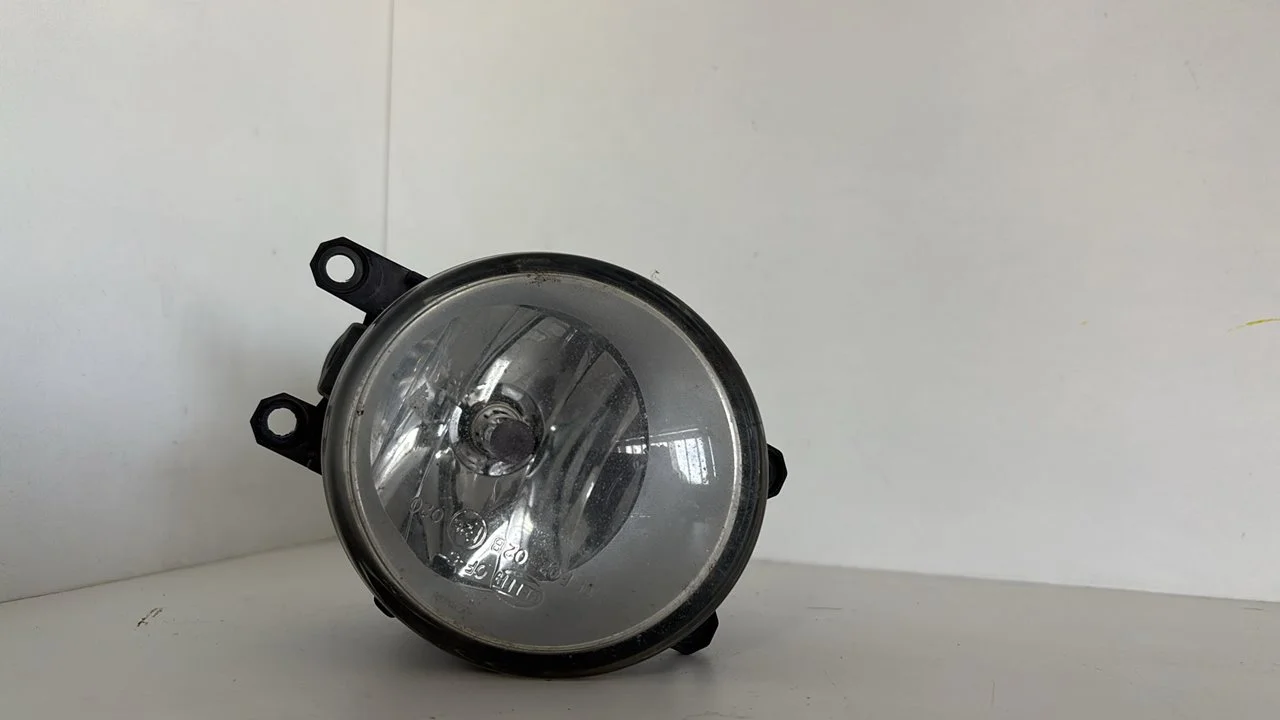 Foto de FARO ANTINIEBLA IZQUIERDO TOYOTA COROLLA VERSO (R1) referencia 1N027151401