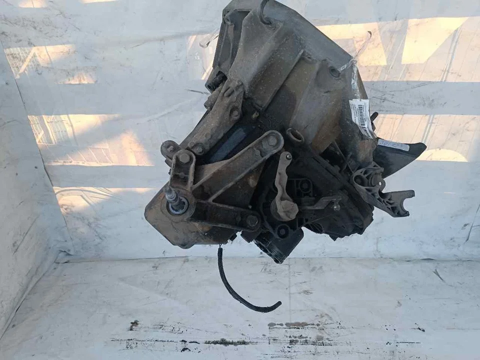 Foto de CAJA CAMBIOS RENAULT CLIO III 1.5 dCi Diesel CAT (86 CV / 63 KW) referencia JR5124