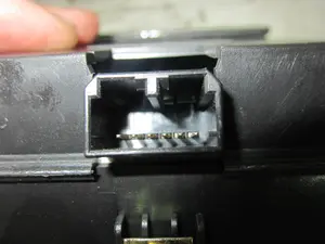 Foto de PANTALLA MULTIFUNCION CHRYSLER SEBRING JR 41 BERLINA referencia 0TQ58WL foto 2