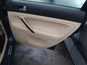 Foto de ELEVALUNAS TRASERO DERECHO VOLKSWAGEN PASSAT BERLINA (3B3) 1.9 TDI (131 CV / 96 KW) referencia 3B5839462A