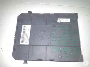Foto de CAJA RELES / FUSIBLES PEUGEOT 308 SW 1.6 HDi FAP (112 CV / 82 KW) referencia 281197595 foto 2