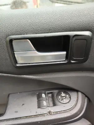 Foto de MANETA INTERIOR TRASERA IZQUIERDA FORD FOCUS C-MAX (CAP)(2003) 1.6 TDCi CAT (109 CV / 80 KW) referencia 1470113 foto 12