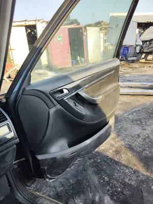 Foto de MANETA INTERIOR DELANTERA DERECHA CITROEN GRAND C4 PICASSO 1.6 16V HDi FAP (109 CV / 80 KW) referencia 9320Z5
