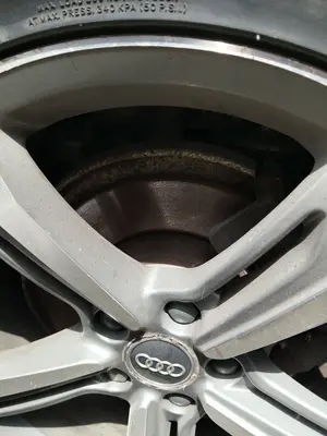 Foto de MANGUETA TRASERA DERECHA AUDI A4 BERLINA (8K2) 2.0 16V TDI (143 CV / 105 KW)