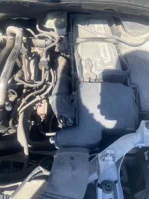 Foto de CAJA FILTRO AIRE FORD KUGA (CBV) 2.0 TDCi CAT (136 CV / 100 KW)