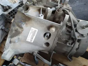 Foto de CAJA CAMBIOS PEUGEOT 206 referencia 20DL72 foto 3