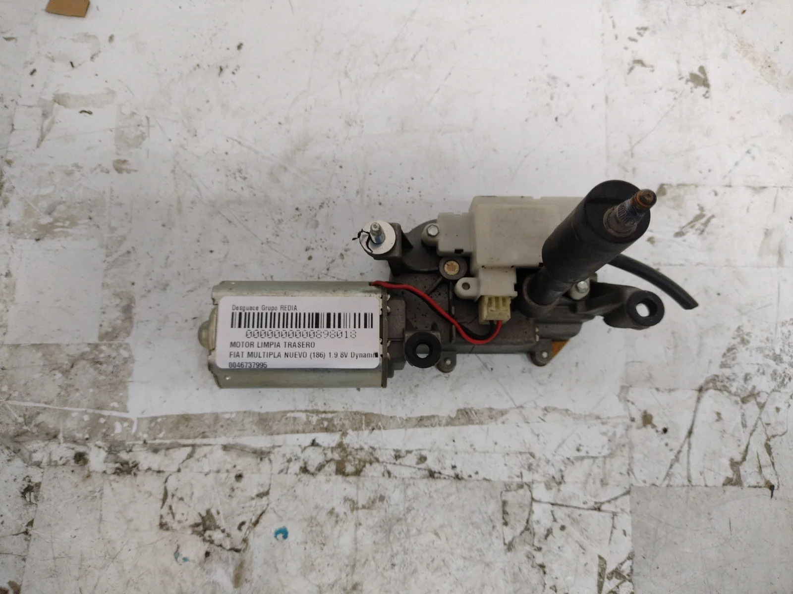 Foto de MOTOR LIMPIA TRASERO FIAT NUEVO MULTIPLA (186) 1.9 8V JTD CAT (120 CV / 88 KW) referencia 0046737995