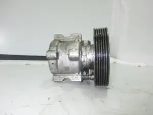 Foto de BOMBA DIRECCION CITROEN XSARA BERLINA referencia 9631923480 foto 4