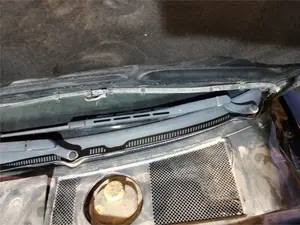 Foto de BRAZO LIMPIA DELANTERO IZQUIERDO AUDI ALLROAD QUATTRO QUATTRO (4B5)