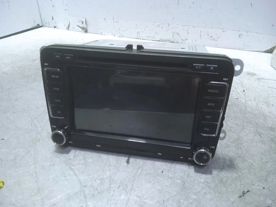 Foto de SISTEMA AUDIO / RADIO CD VOLKSWAGEN GOLF VI (5K1)(10.2008) 2.0 TDI DPF (170 CV / 125 KW) referencia W20200201008