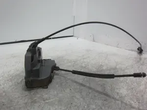 Foto de CERRADURA PUERTA TRASERA DERECHA RENAULT SCENIC III (JZ) 1.6 16V (110 CV / 81 KW) referencia 119332 foto 5