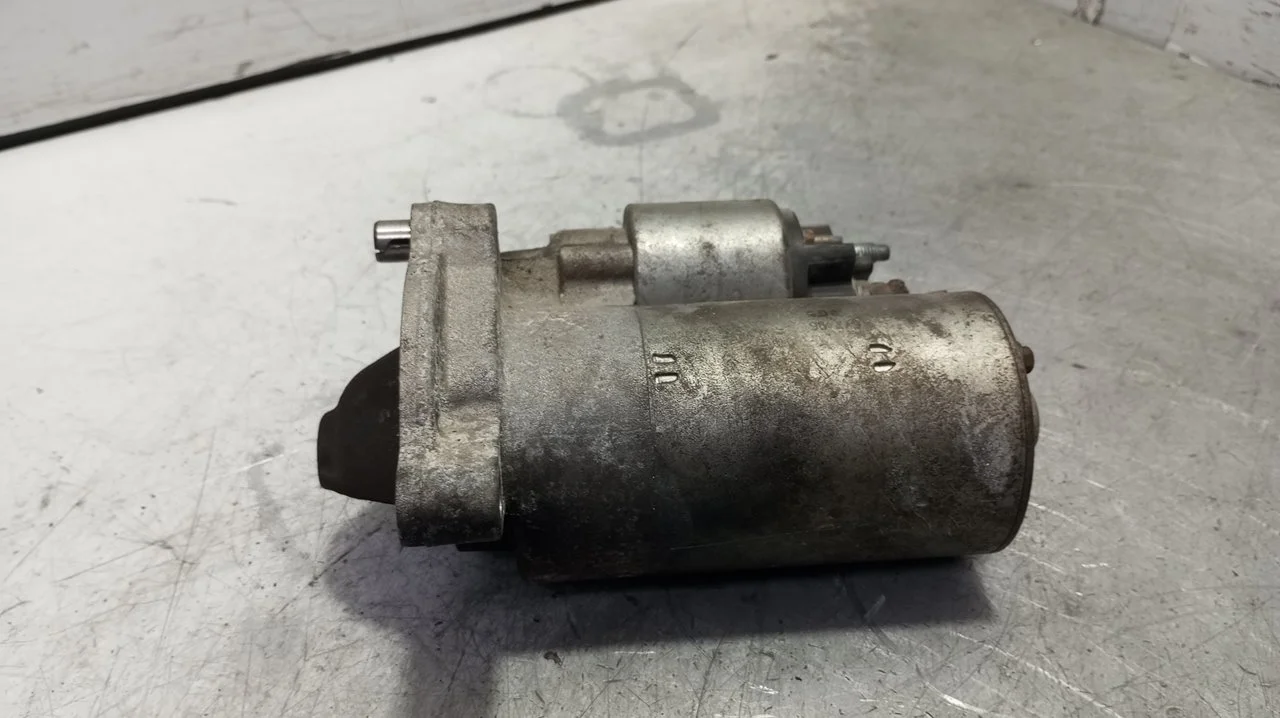Foto de MOTOR ARRANQUE CITROEN C4 BERLINA 1.4 16V (88 CV / 65 KW) referencia 9647982880
