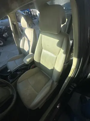 Foto de ASIENTO DELANTERO IZQUIERDO SAAB 9-3 BERLINA 1.9 TiD CAT (150 CV / 110 KW) referencia 12801487