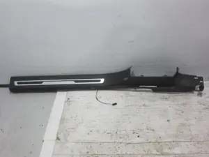 Foto de NO IDENTIFICADO VOLKSWAGEN TIGUAN (AD1) 2.0 TDI DPF (239 CV / 176 KW) referencia 5NA853370 foto 4