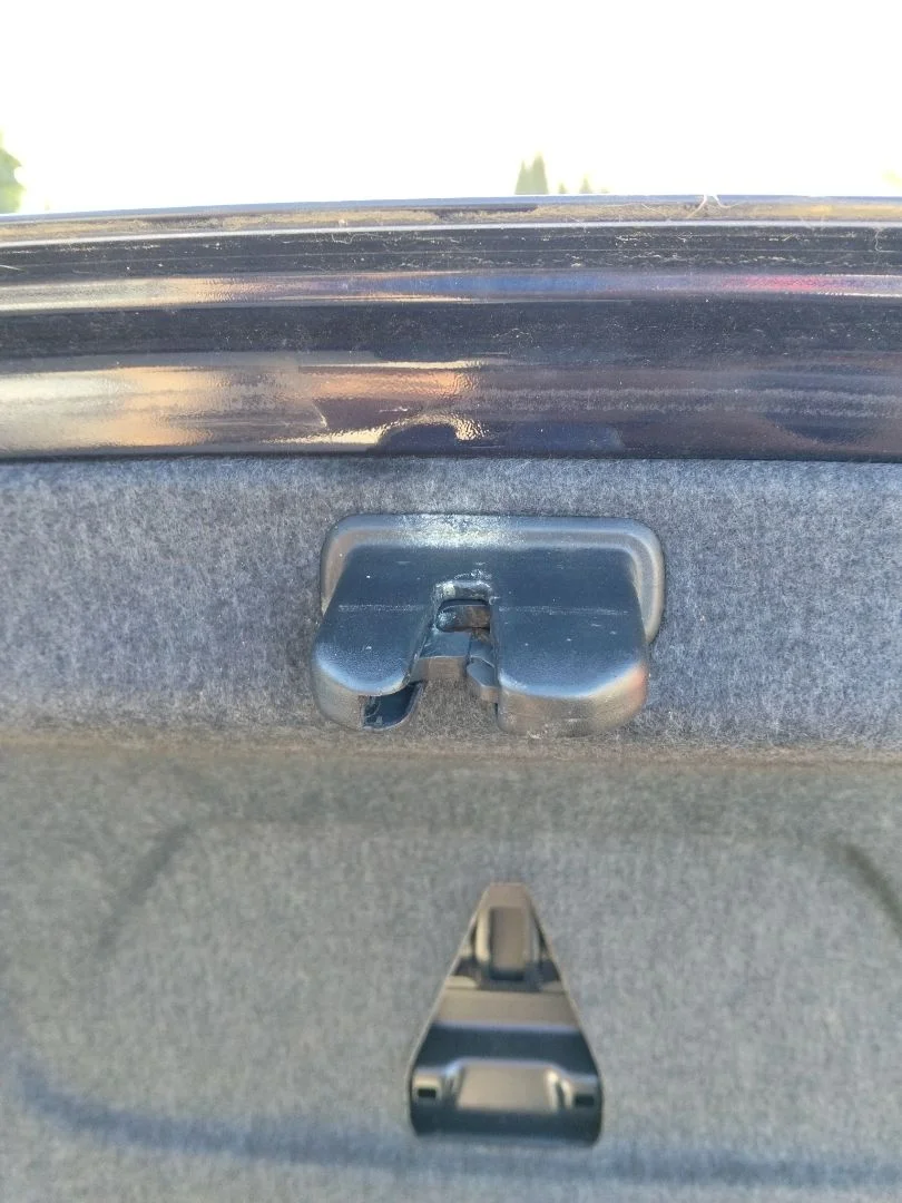 Foto de CERRADURA MALETERO / PORTON AUDI A4 BERLINA (8E) 1.9 TDI (131 CV / 96 KW)