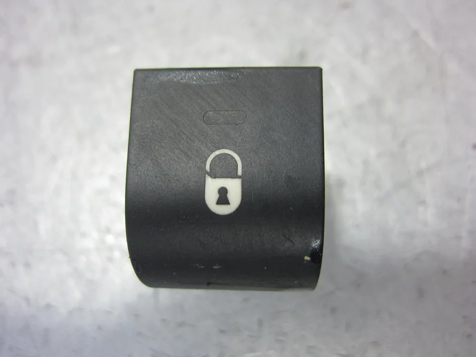 Foto de INTERRUPTOR PEUGEOT 207 1.4 HDi FAP (68 CV / 50 KW) referencia 96570636XT