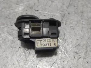 Foto de MANDO RETROVISOR OPEL ZAFIRA A 1.8 16V CAT (116 CV / 85 KW) referencia 09226861 foto 4