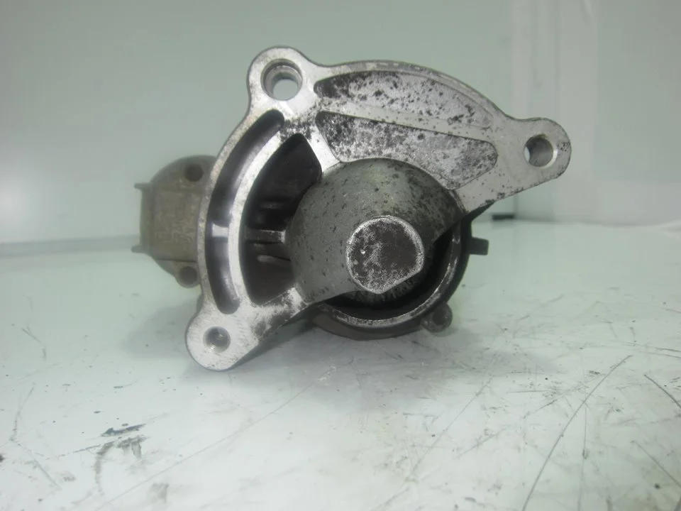 Foto de MOTOR ARRANQUE PEUGEOT 106 (S2) referencia D7E5