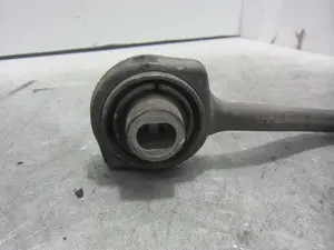 Foto de BRAZO SUSPENSION INFERIOR DELANTERO DERECHO MERCEDES-BENZ CLASE C (BM 203) FAMILIAR referencia 20311 foto 5