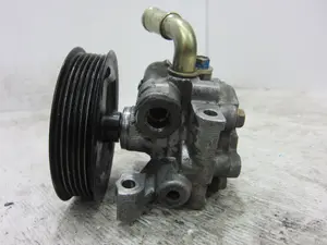 Foto de BOMBA DIRECCION FORD TRANSIT CONNECT (TC7) 1.8 TDCi CAT (90 CV / 66 KW) referencia 2T143A696AF foto 3