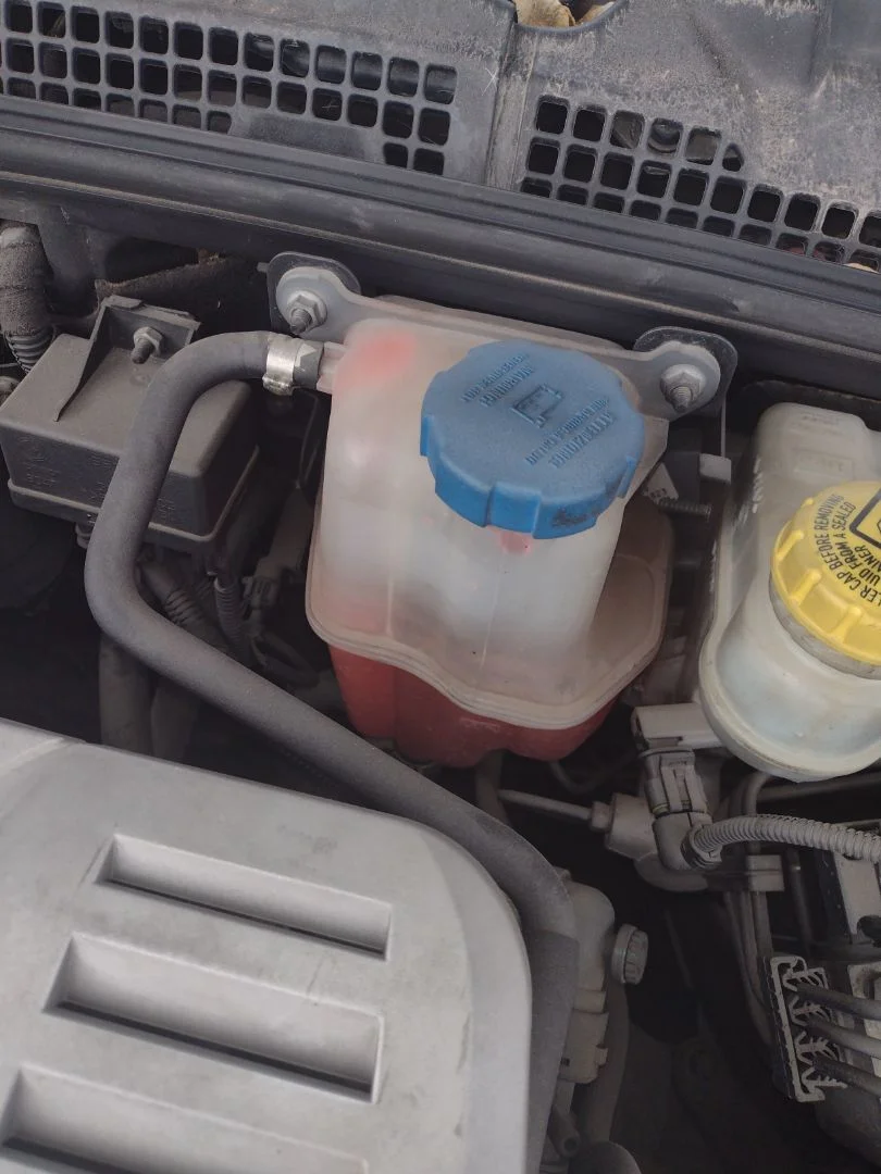 Foto de DEPOSITO EXPANSION ALFA ROMEO 159 (140) 1.9 JTD (M) 16V CAT (150 CV / 110 KW)