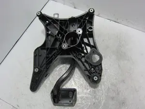 Foto de PEDAL FRENO PORSCHE CAYENNE (TIPO 92A) referencia 7P0723117B foto 4