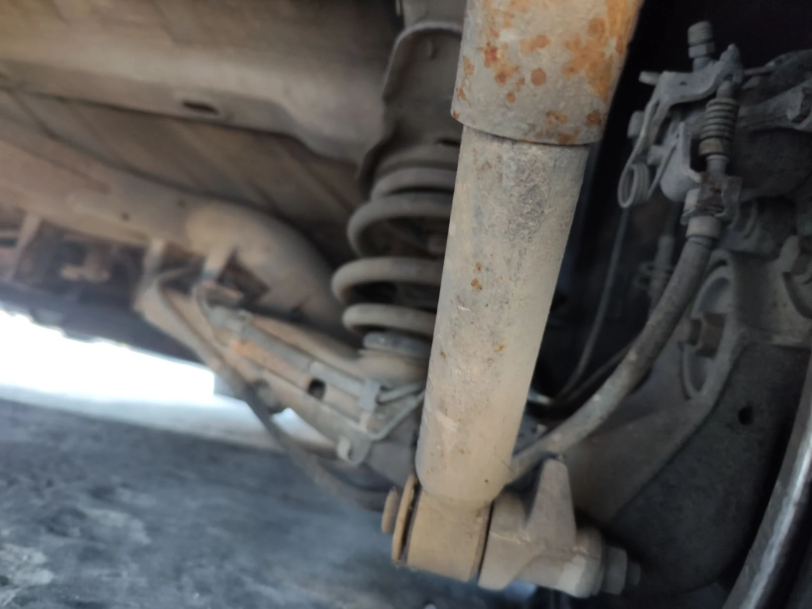 Foto de BRAZO SUSPENSION TRASERO DERECHO SEAT ALHAMBRA (7V9) 1.9 TDI (116 CV / 85 KW)