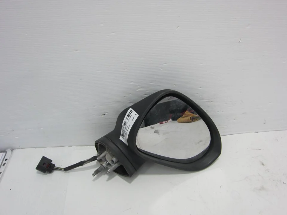 Foto de RETROVISOR DERECHO SEAT LEON (1P1) 1.6 TDI (105 CV / 77 KW) referencia 034456