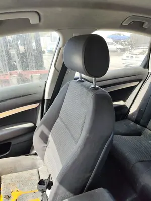 Foto de CINTURON SEGURIDAD DELANTERO DERECHO AUDI A6 BERLINA (4F2) 2.0 TDI (140 CV / 103 KW) referencia 4F0857706  FKZ