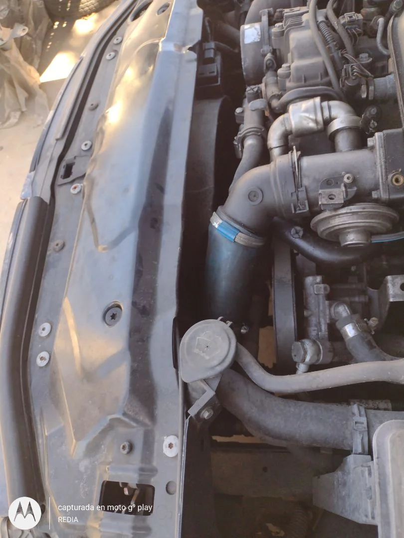 Foto de RADIADOR AGUA BMW SERIE 5 BERLINA (E60) 3.0 Turbodiesel CAT (218 CV / 160 KW)