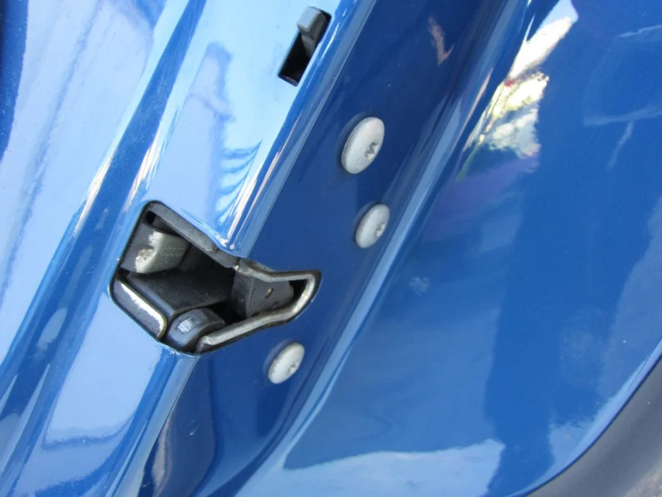 Foto de CERRADURA PUERTA TRASERA DERECHA BMW SERIE X5 (E53) 3.0 24V CAT (231 CV / 170 KW)