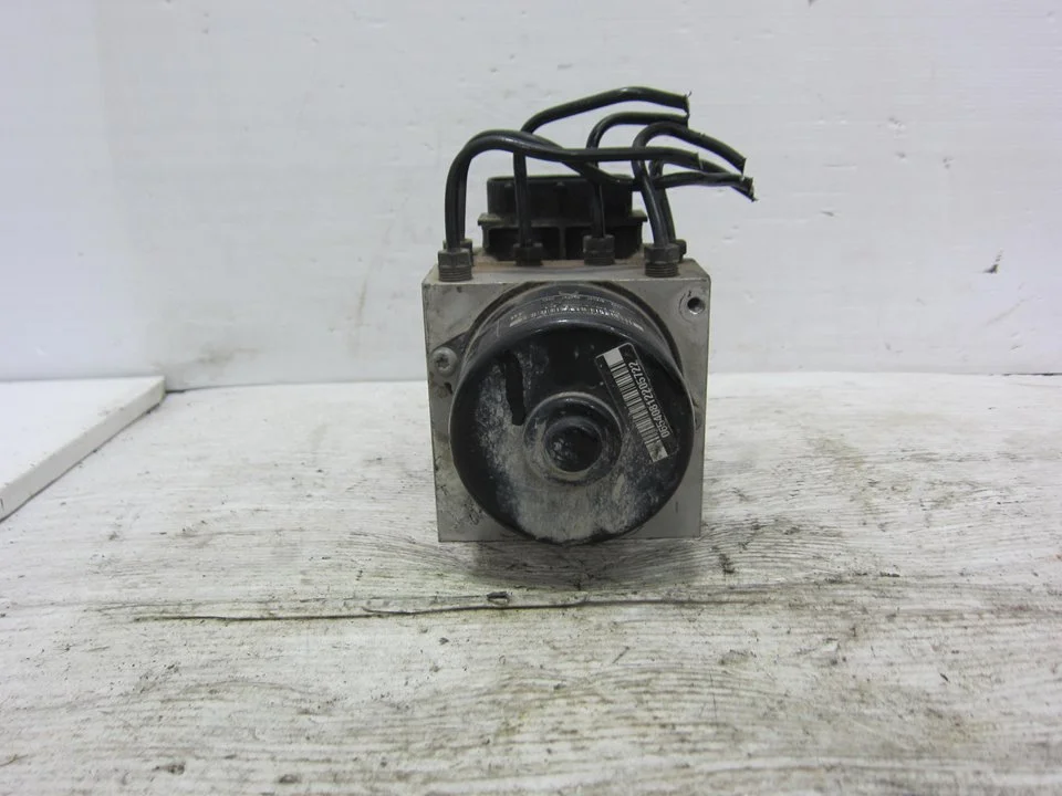 Foto de ABS PEUGEOT 206 2.0 HDi CAT (90 CV / 66 KW) referencia 9632539480