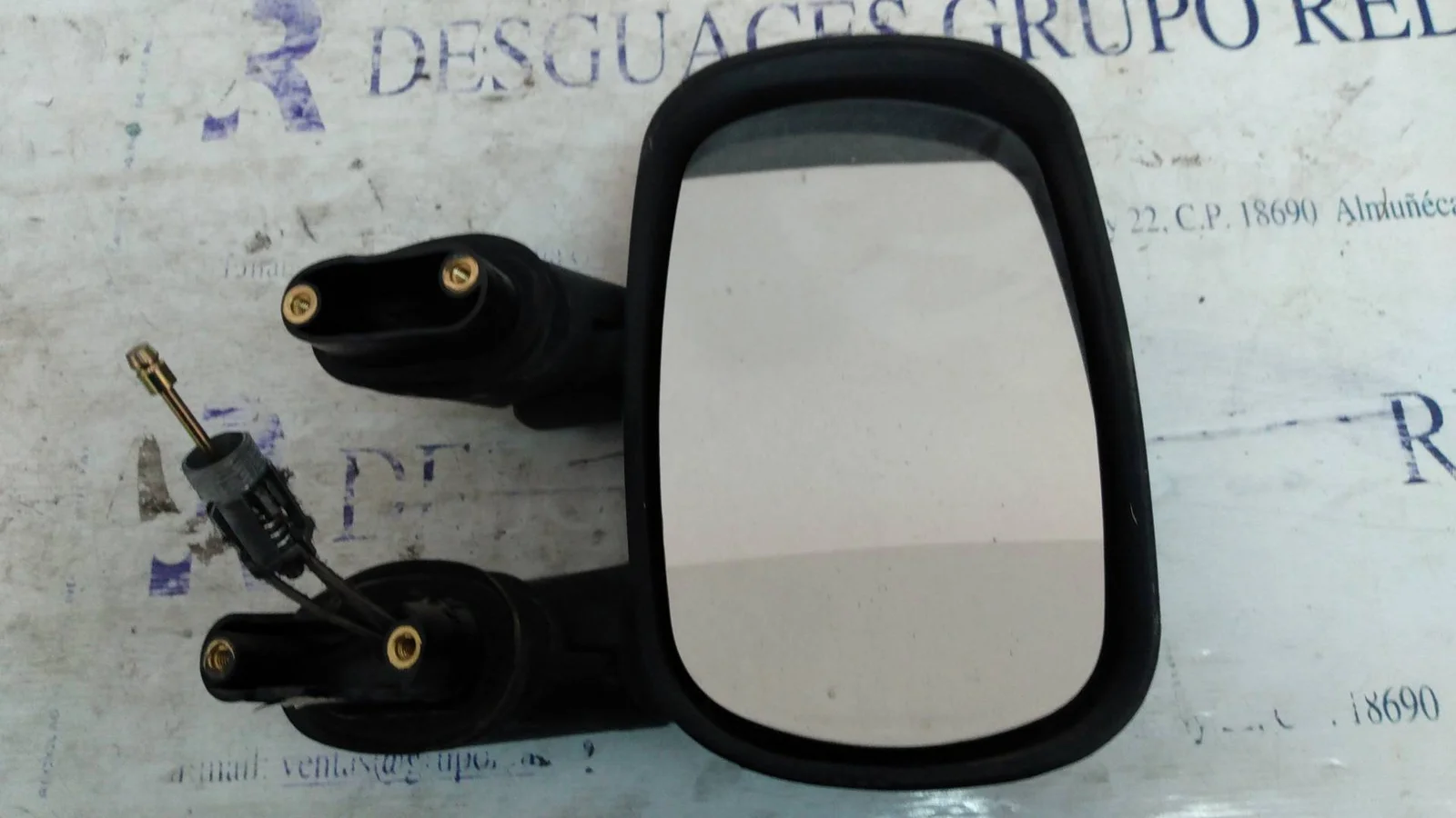Foto de RETROVISOR DERECHO FIAT I DOBLÒ (223) CARGO 1.9 JTD CAT (105 CV / 77 KW) referencia 0158099