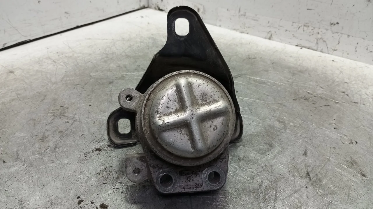 Foto de SOPORTE MOTOR DERECHO FORD MONDEO BERLINA (GE) 2.0 TDCi CAT (131 CV / 96 KW) referencia 1S716037BA