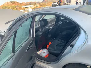 Foto de GOMAS CONTORNO PUERTA MERCEDES-BENZ CLASE E (BM 211) BERLINA 2.7 CDI CAT (177 CV / 130 KW)