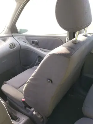 Foto de ASIENTO DELANTERO DERECHO NISSAN ALMERA TINO (V10M) 1.8 16V CAT (114 CV / 84 KW) referencia 87000BU800