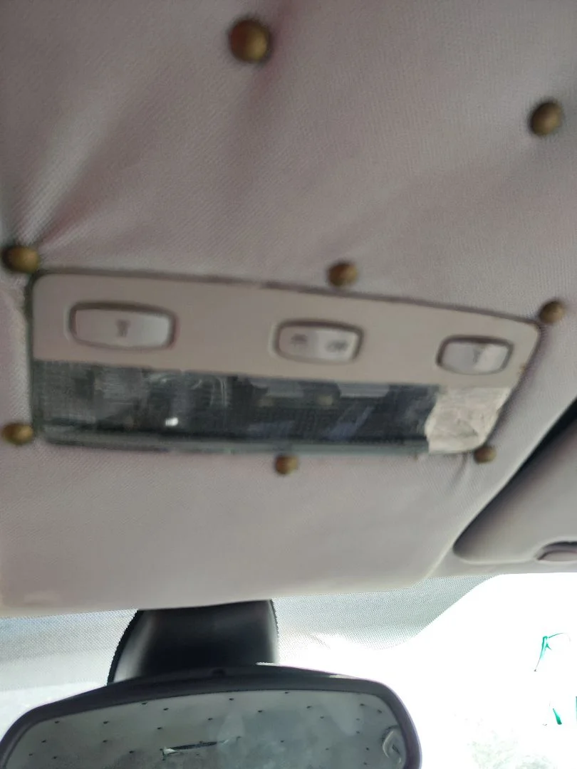 Foto de LUZ INTERIOR NISSAN PRIMERA BERLINA (P12) 1.9 16V Turbodiesel CAT (120 CV / 88 KW) referencia 26430AV700