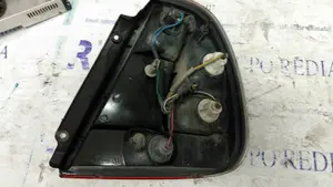 Foto de PILOTO TRASERO IZQUIERDO DAEWOO NUBIRA BERLINA 1.6 CAT (106 CV / 78 KW) referencia 96272127 foto 2